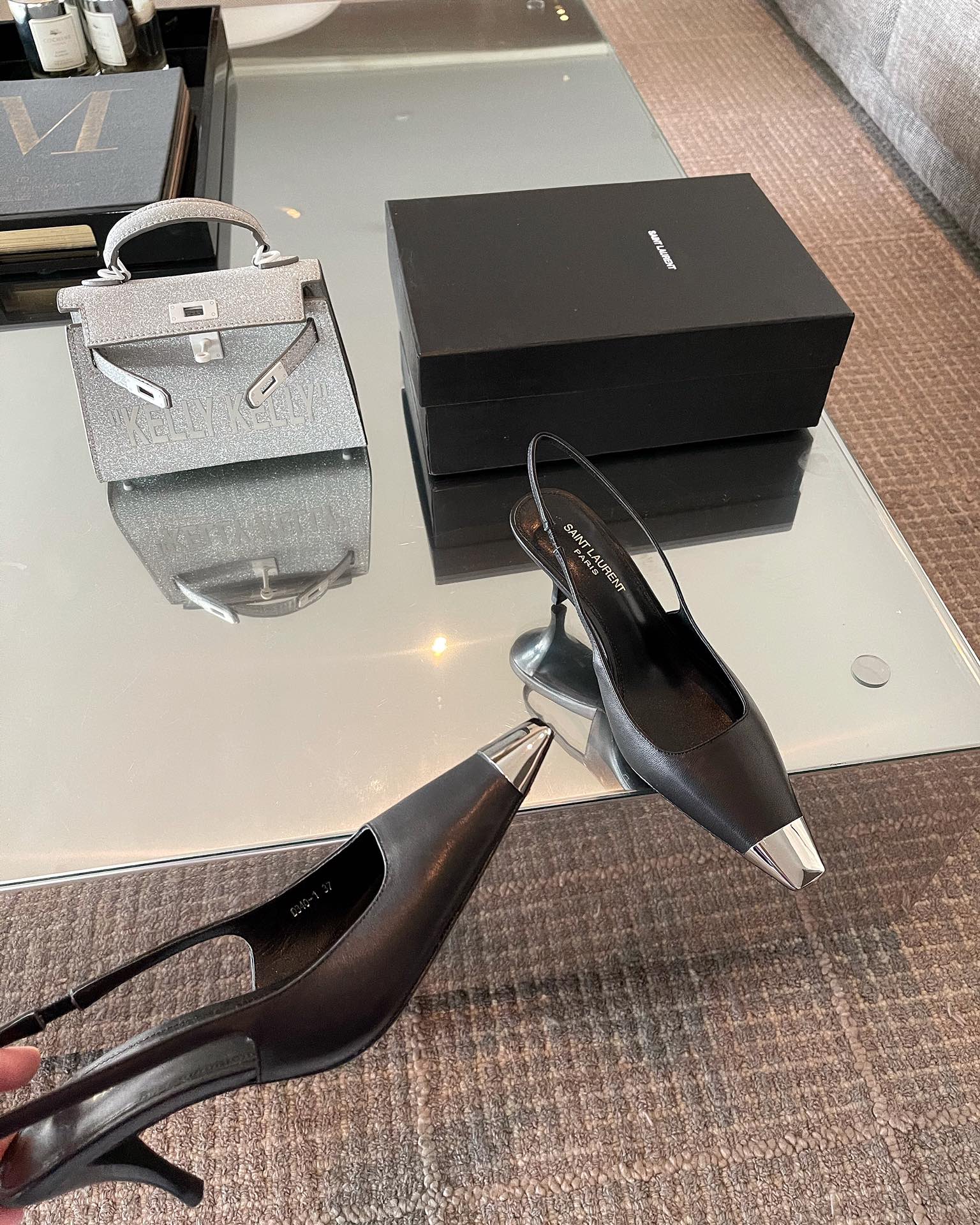 𝙎𝙖𝙞𝙣𝙩 𝙇𝙖𝙪𝙧𝙚𝙣𝙩 | 𝟐𝟎𝟐𝟏/𝐒𝐒 𝐧𝐞𝐰 YSL｜Saint Laurent 𝟐𝟎𝟐𝟏 best-selling model of the year blade black iron toe high heels