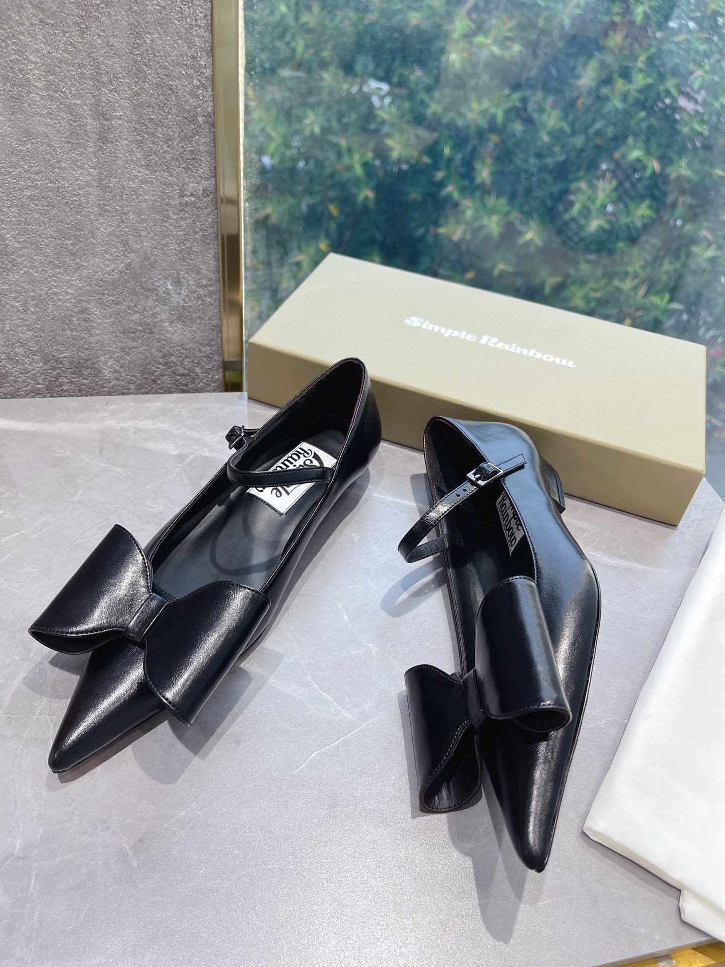 𝐒𝐌𝐅𝐊｜𝟐𝟎𝟐𝟐/𝐒𝐒 𝐧𝐞𝐰 The latest spring and summer models pointed bow Mary Jane retro and fashionable niche series