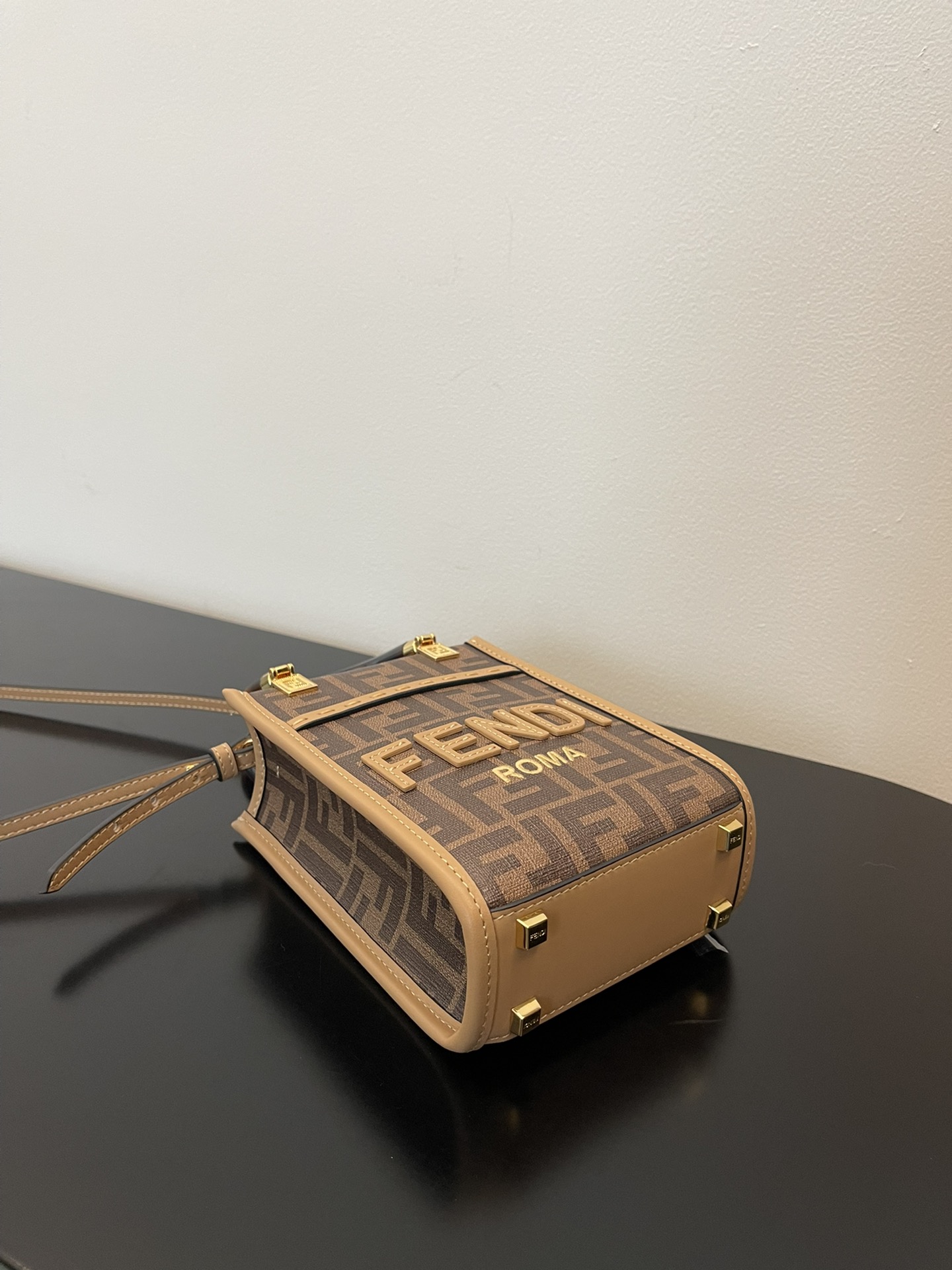 FENDI Sunshine mini tortoiseshell portable crossbody cute