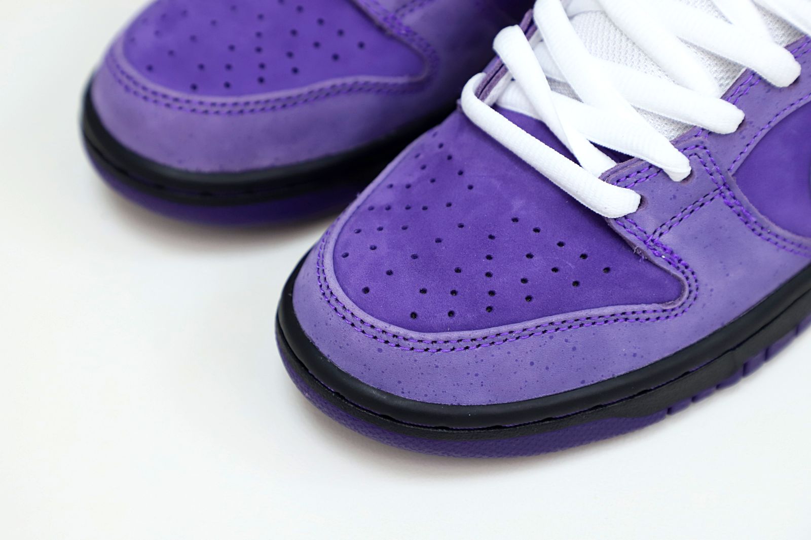 Concepts x Nike SB Dunk Low Pro OG QS Purple Lobster