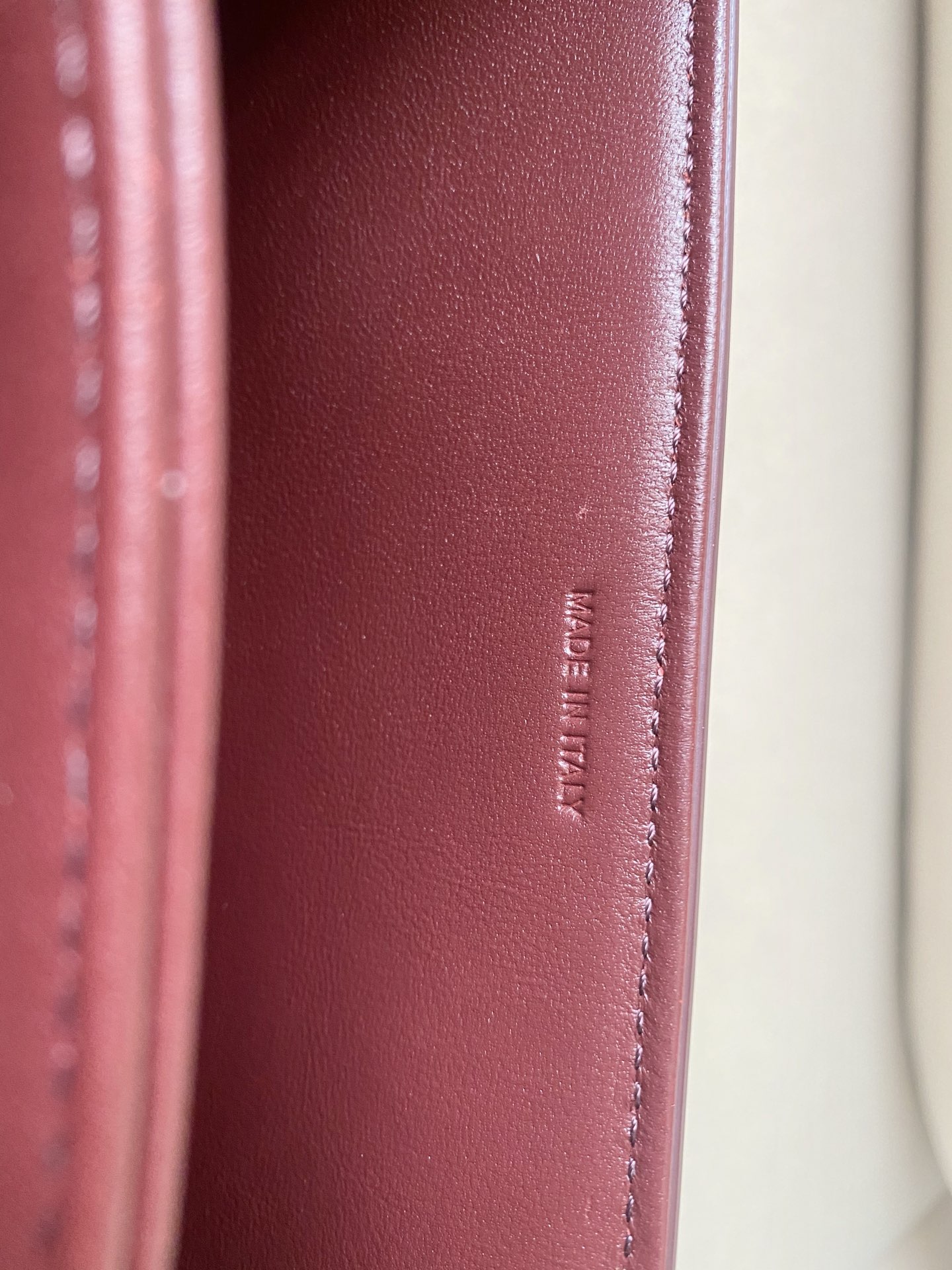 𝐂𝐞𝐥𝐢𝐧𝐞 Triomphe Medium 22.5cm