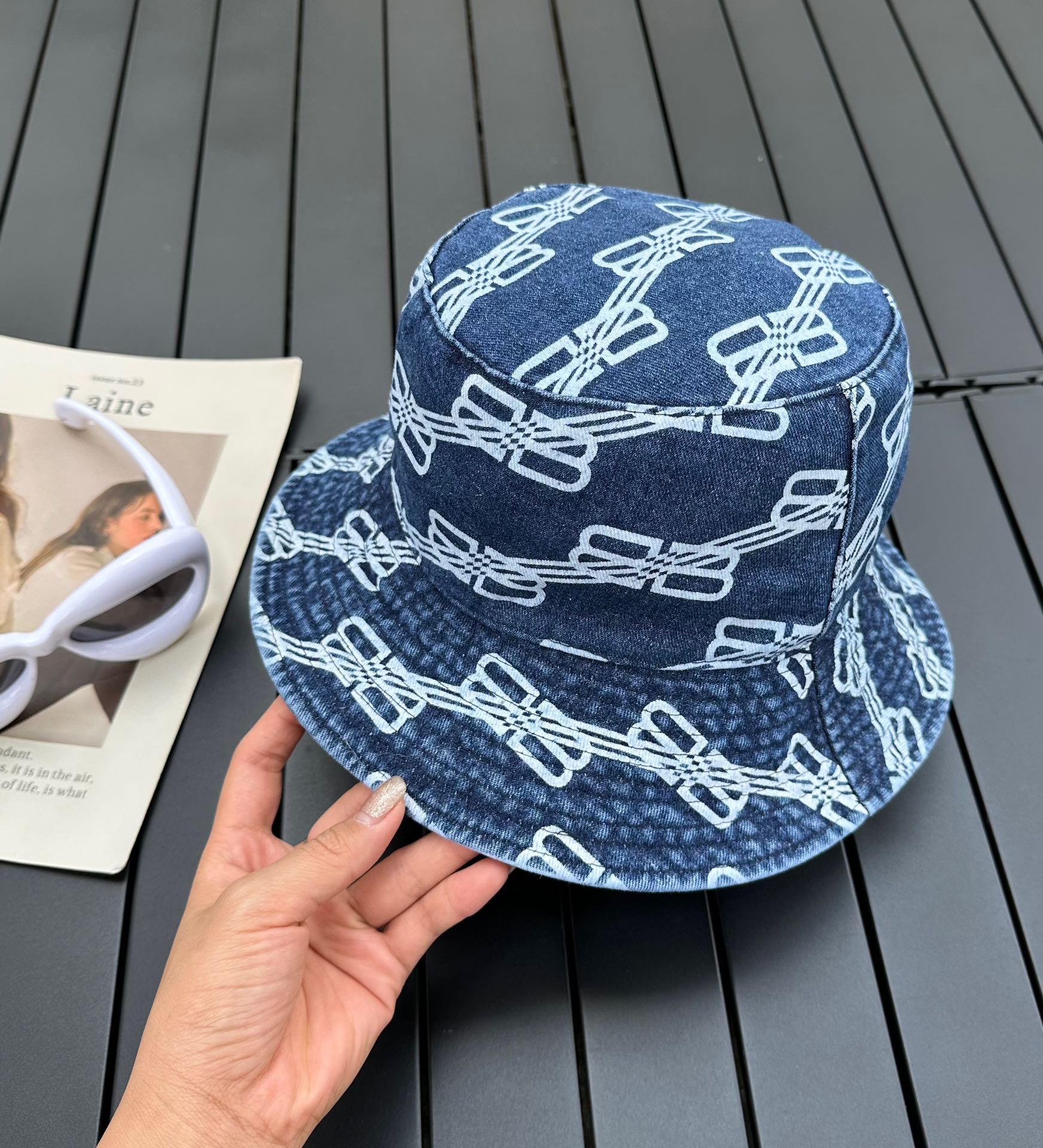 Balenciaga new fisherman hat