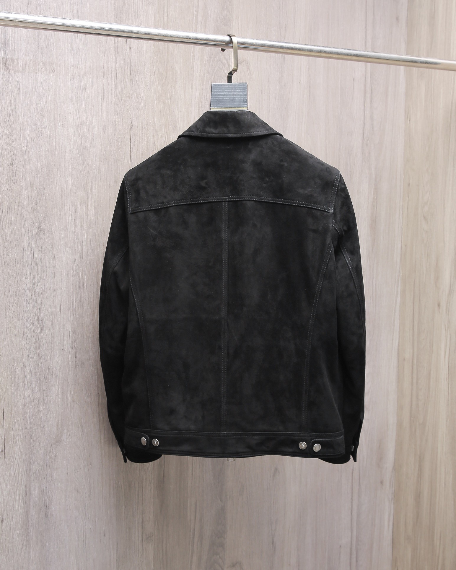 Tom Ford Turkey imported mixed-breed sheep suede