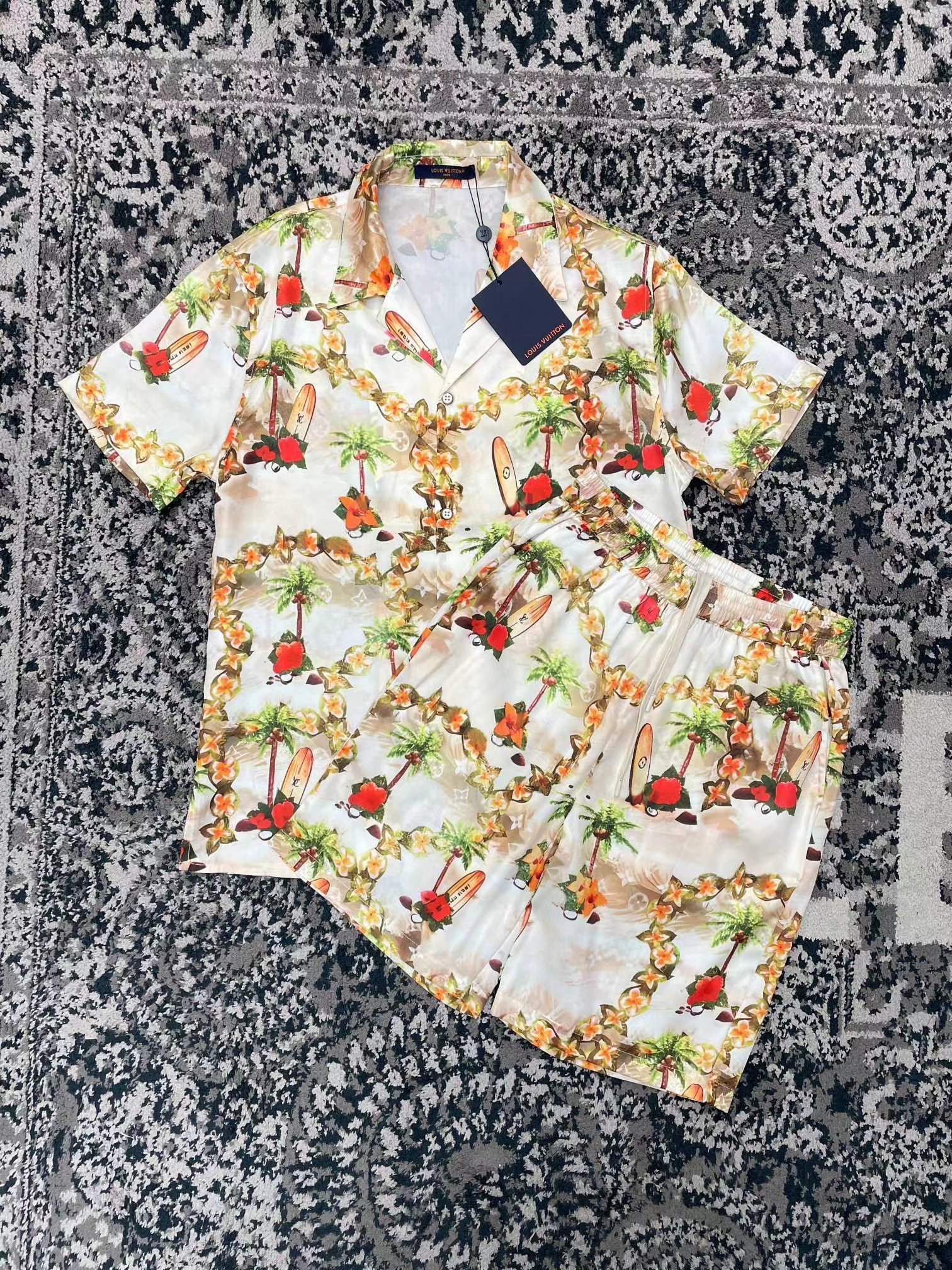 Louis Vuitton 24 summer set