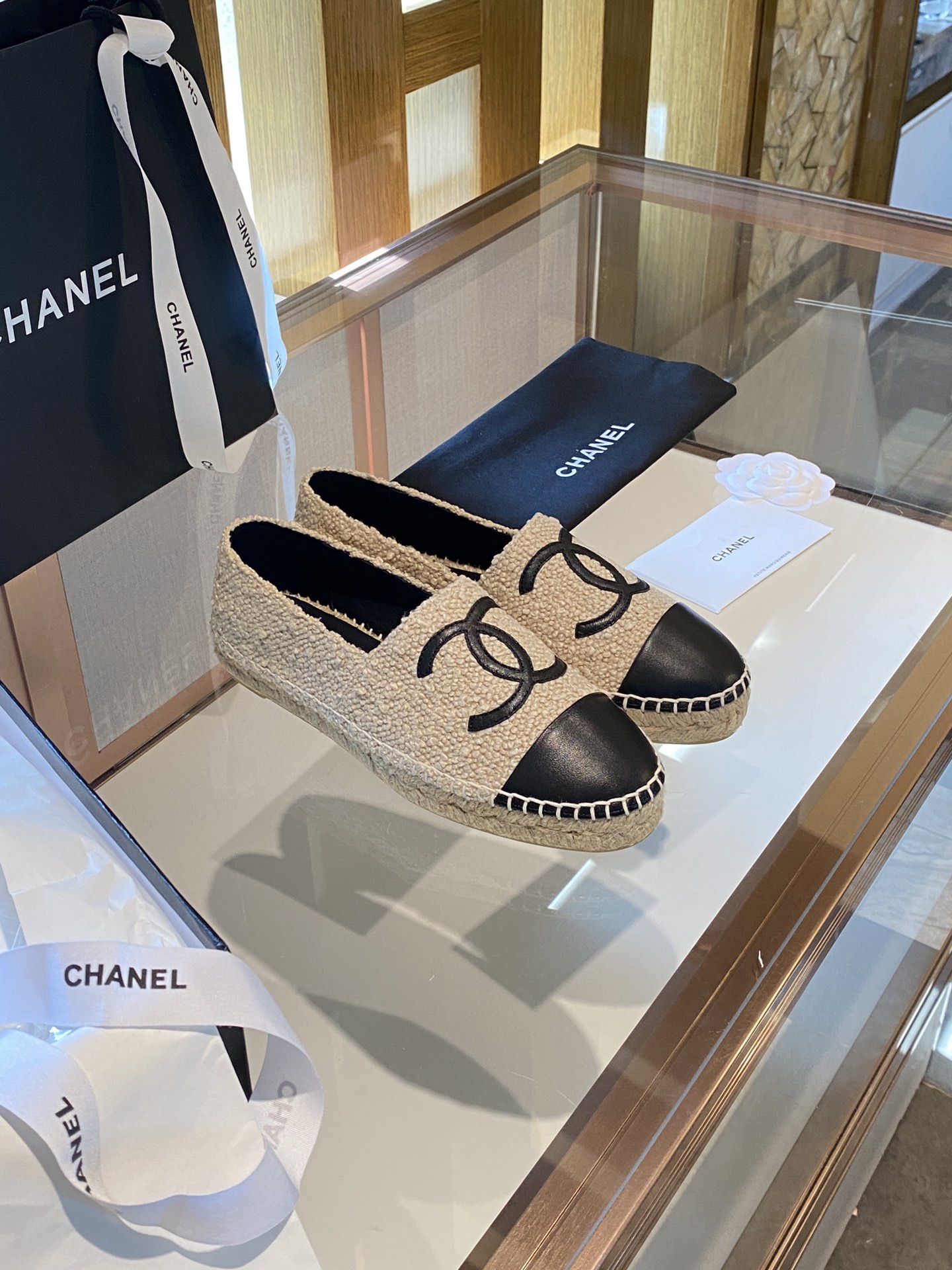 CHANEL fisherman shoes Chanel classic version of the original injection of rubber translucent rubber original color hemp sole