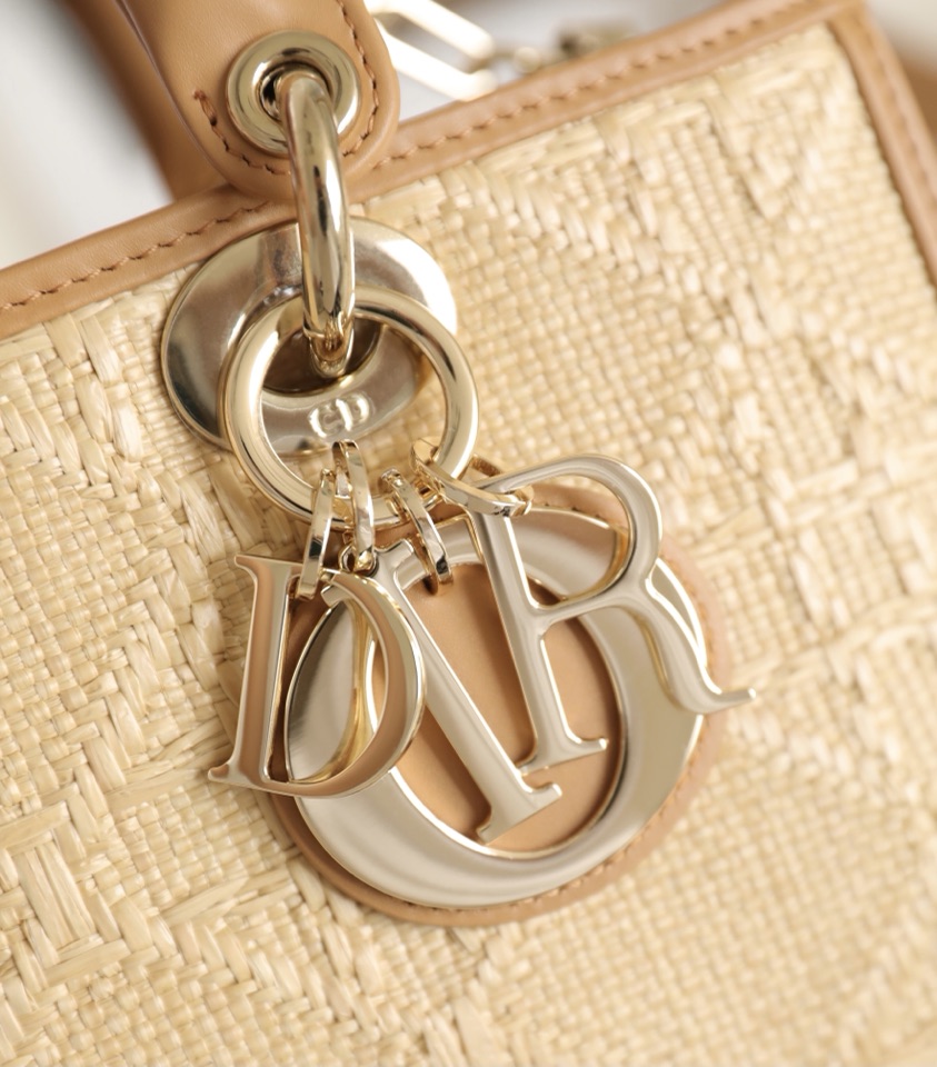 Dior Lady D-Joy is a classic style of the Goliath Bible