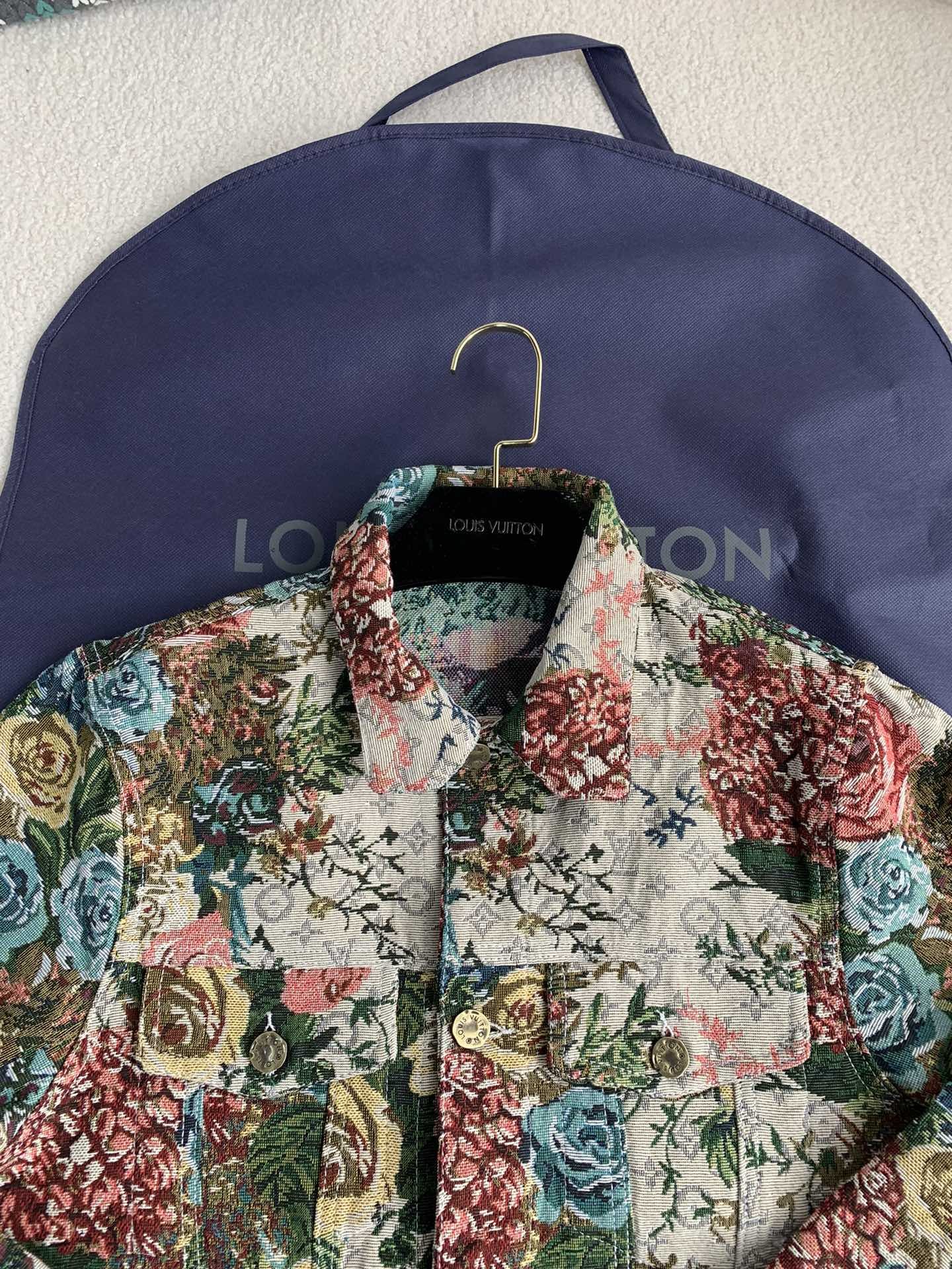 Louis Vuitton Floral prints Jackets