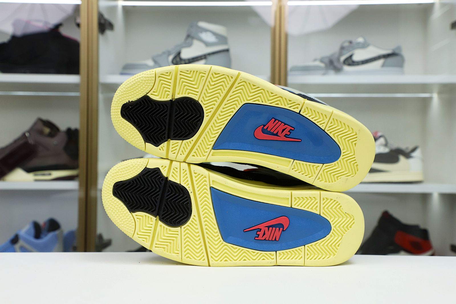 UNION LA X AIR JORDAN 4 RETRO OFF NOIR