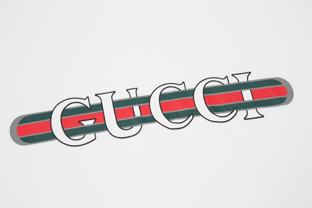 Gucci English letters T-shirt