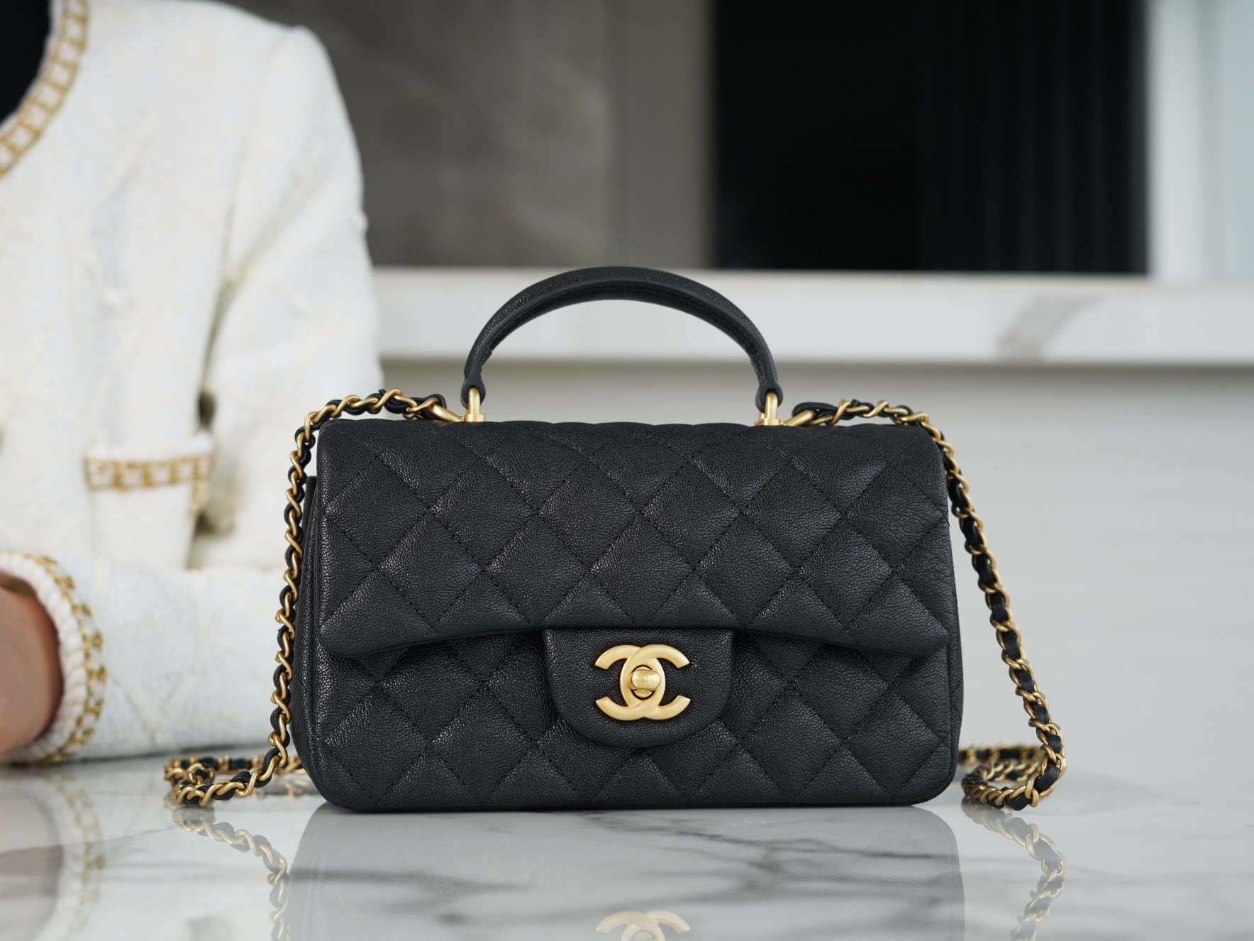 𝗖𝗛𝗔𝗡𝗘𝗟 𝗖𝗹𝗮𝘀𝘀𝗶𝗰 𝗙𝗹𝗮𝗽 2021 𝗦𝘀 Spring/Summer New Handle 𝐂𝐅 𝐦𝐢𝐧𝐢耀夜黑