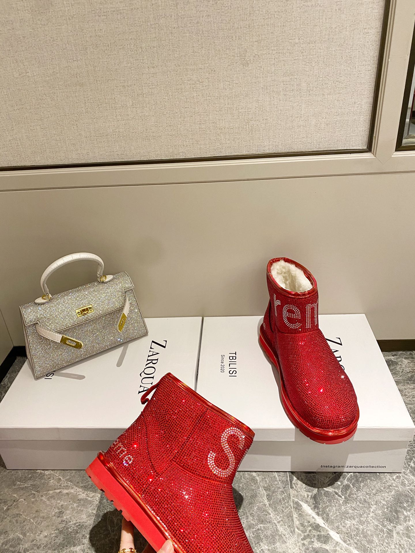 supermen & Louis Vuitton LV cooperation models full of diamonds snow shoes on the new lining pure wool super warm