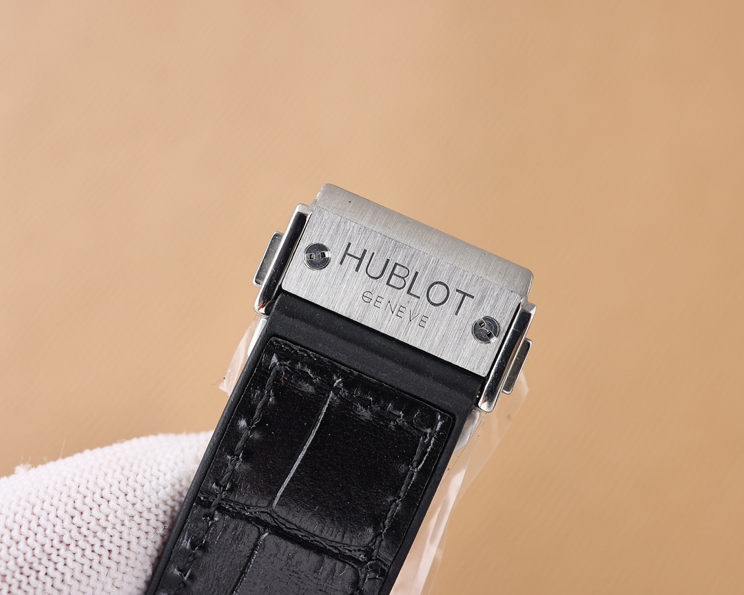 Hublot-Couple watch