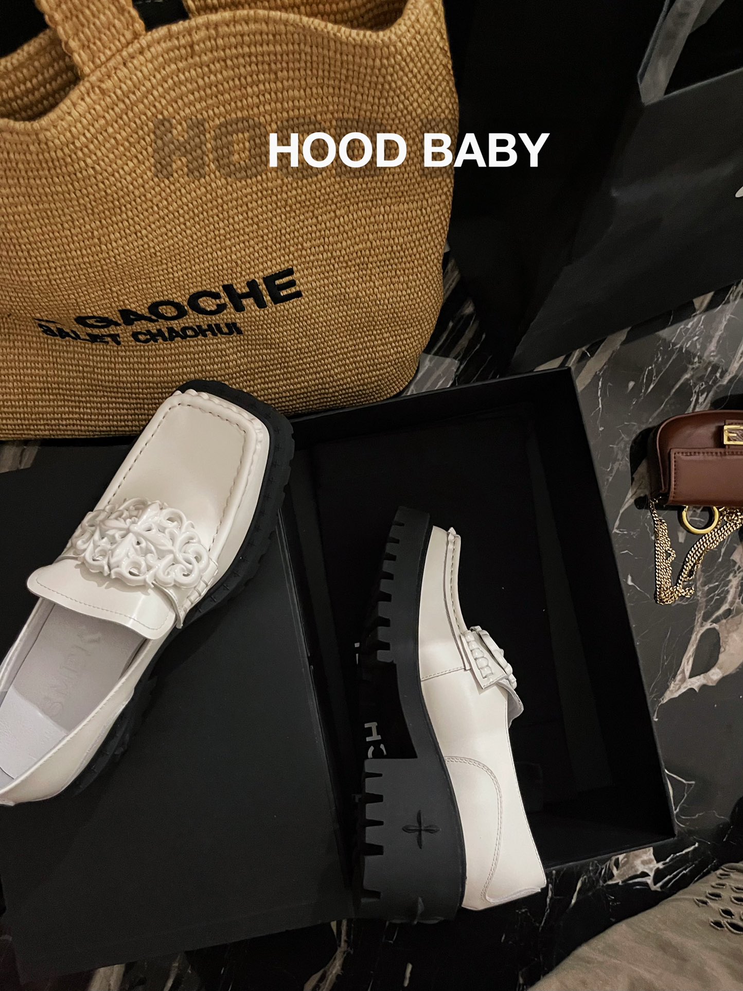 𝐒𝐌𝐅𝐊 ｜𝟐𝟎𝟐𝟐/𝐒𝐒 𝐧𝐞𝐰 GOOL GIRL can't resist the square toe Louboutins Customized cowhide upper