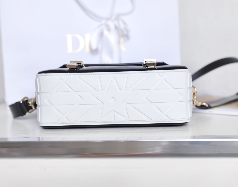 DIOR CAMP small messenger bag