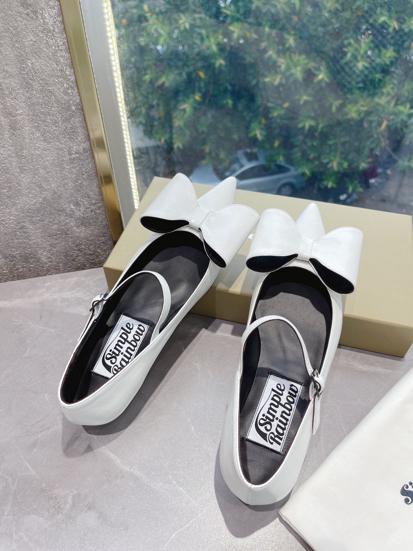 𝐒𝐌𝐅𝐊｜𝟐𝟎𝟐𝟐/𝐒𝐒 𝐧𝐞𝐰 The latest spring and summer models pointed bow Mary Jane retro and fashionable niche series