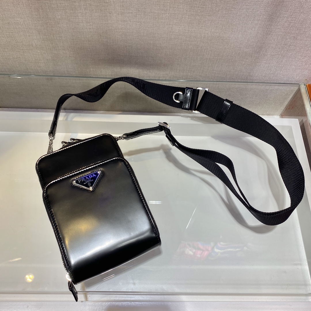 𝐏𝐑𝐀𝐃𝐀 New cell phone bag 2ZH126
