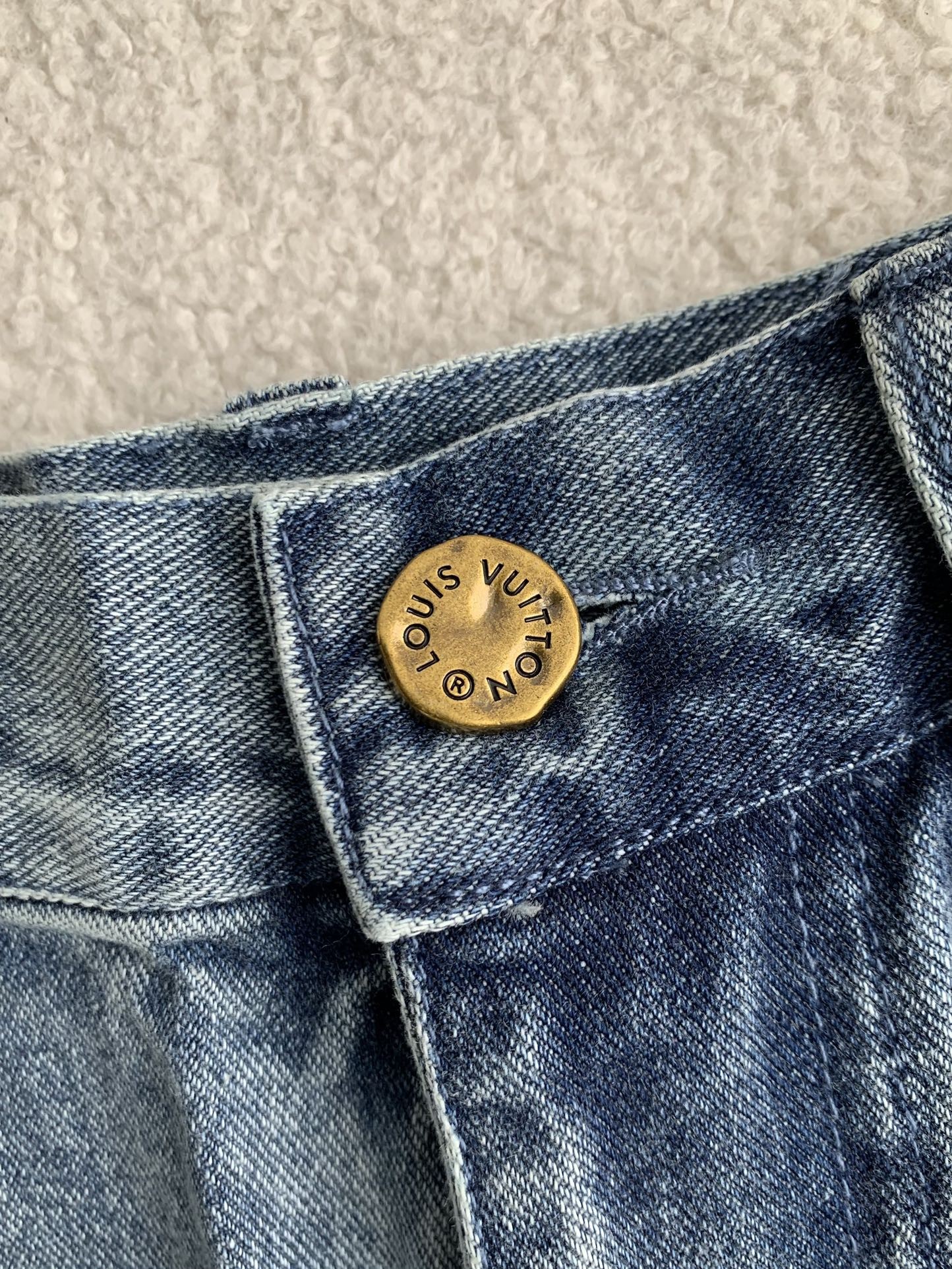 LOUIS VUITTON Jean shorts