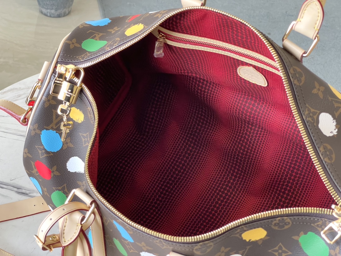 𝐋𝐎𝐔𝐈𝐒 𝐕𝐔𝐈𝐓𝐓𝐎𝐍      M46377