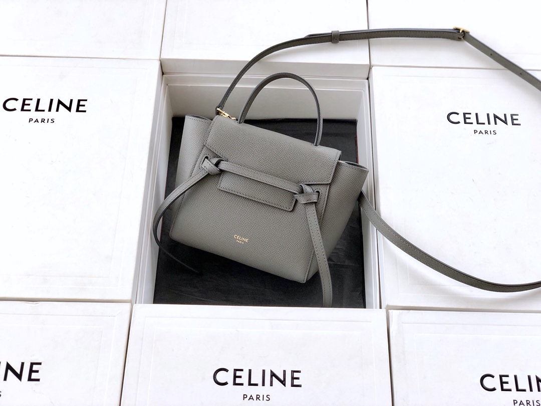 𝐂𝐞𝐥𝐢𝐧𝐞 𝐛𝐞𝐥𝐭 𝐩𝐢𝐜𝐨 𝟏𝟔𝐜𝐦 Grained Calfskin Bag