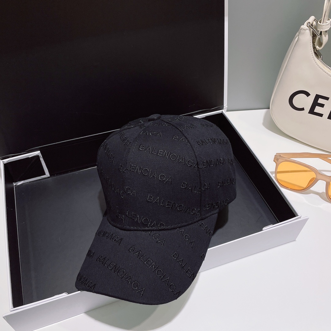 Balenciaga baseball cap