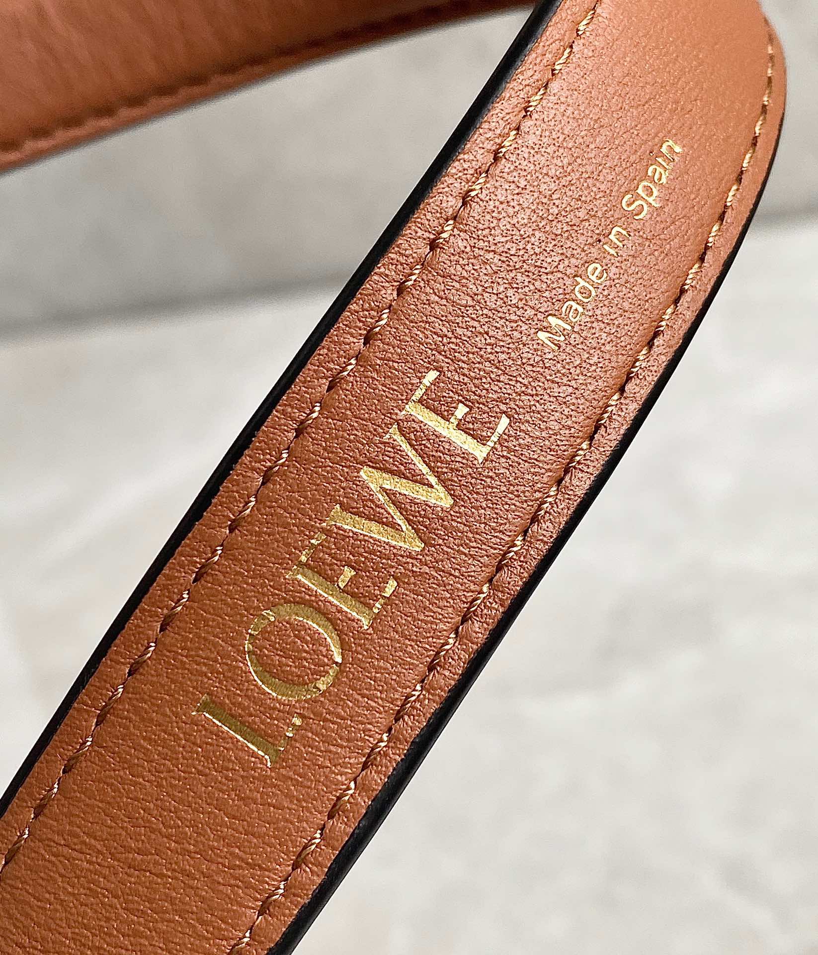 LOEWE cubi bento bag