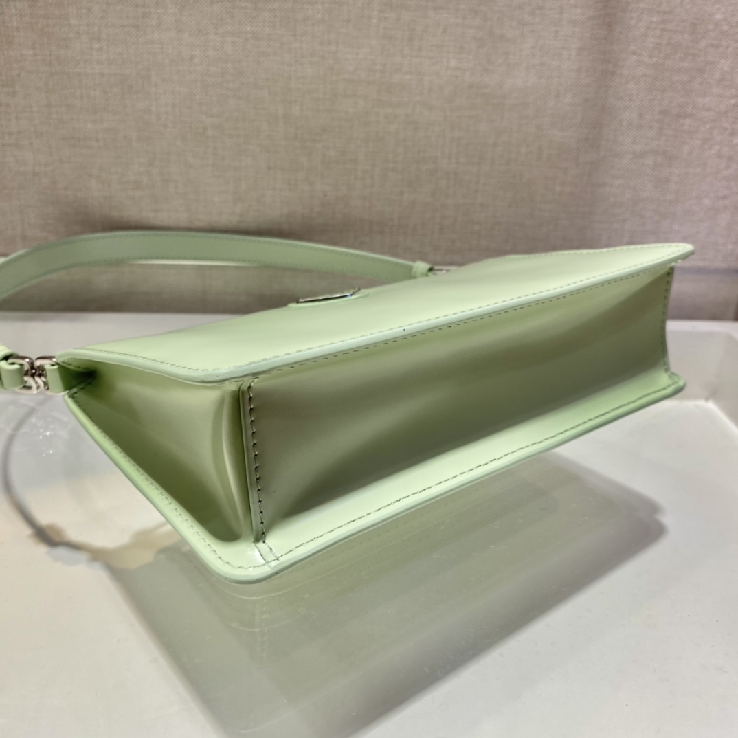 𝐏𝐑𝐀𝐃𝐀 New Underarm Bag 1BC155
