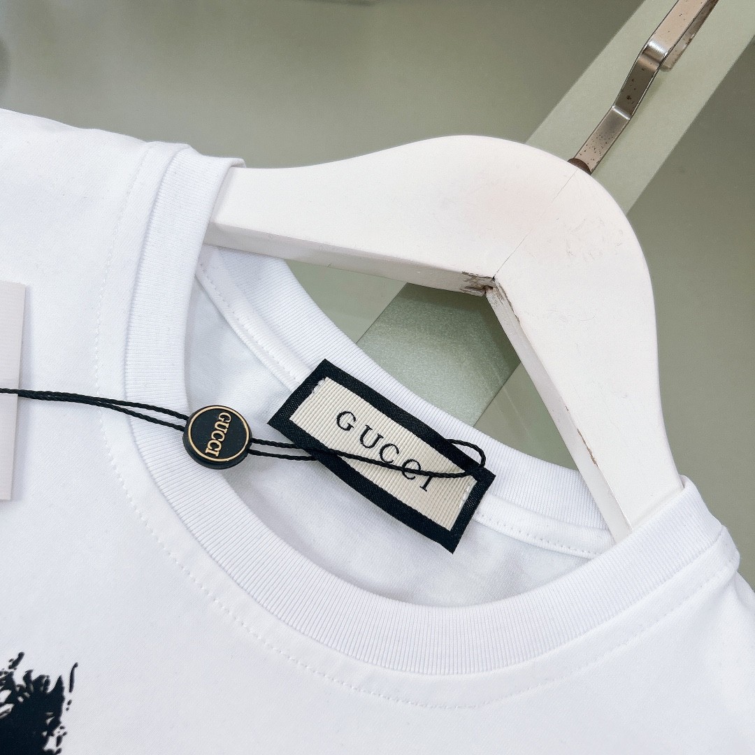 2024 Burberry Kids Suit