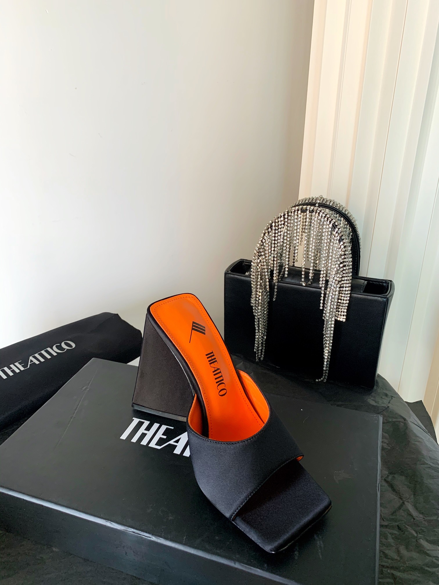 THE ATTICO | 𝟐𝟎𝟐𝟏/𝐒𝐒 𝐧𝐞𝐰 The attico triangle heel sandals lined with sheepskin leather genuine leather outsole