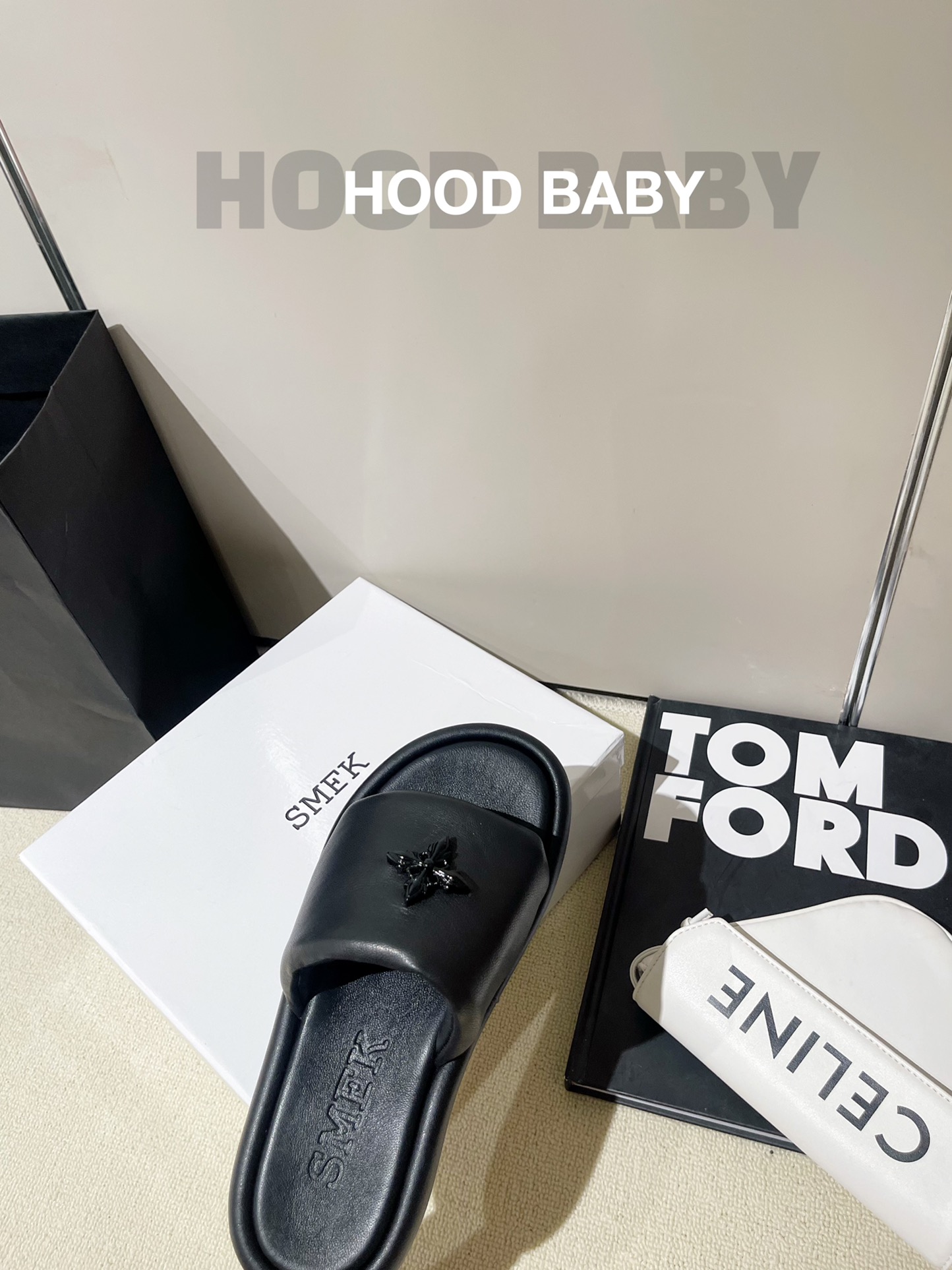 𝐒𝐌𝐅𝐊 ｜𝟐𝟎𝟐𝟐/𝐒𝐒𝐒 𝐧𝐞𝐰 SMFK new cross series thick-soled bread slippers