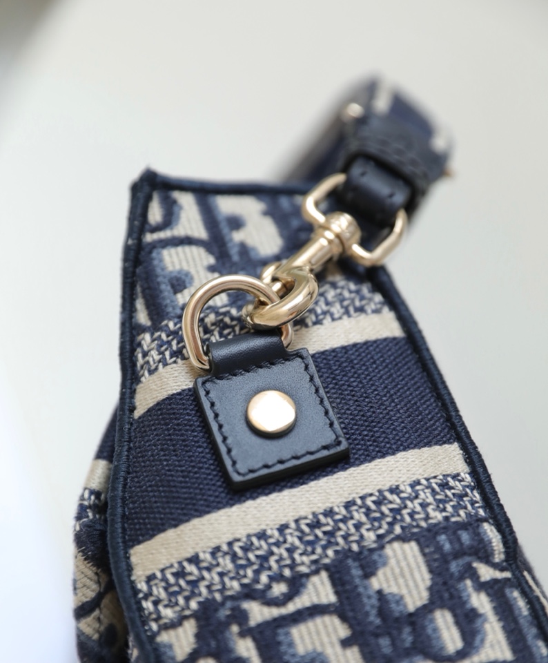 DIOR CAMP small messenger bag