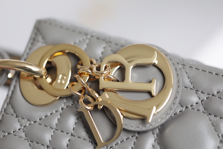 Lady grey rattan checkered lacquered GR original sheepskin mini Three compartments