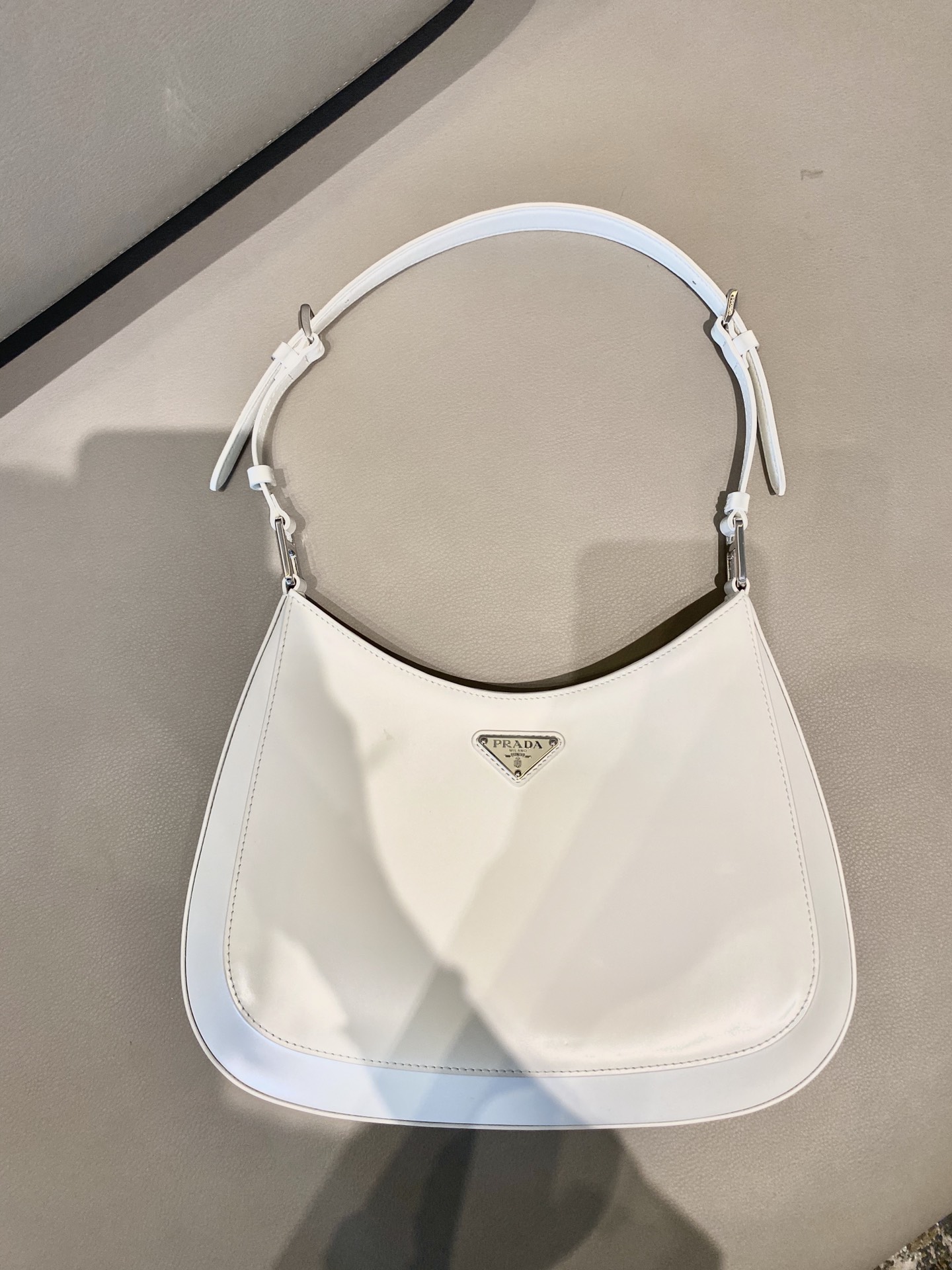 𝐏𝐑𝐀𝐃𝐀  Large Double Shoulder Strap Underarm Bag