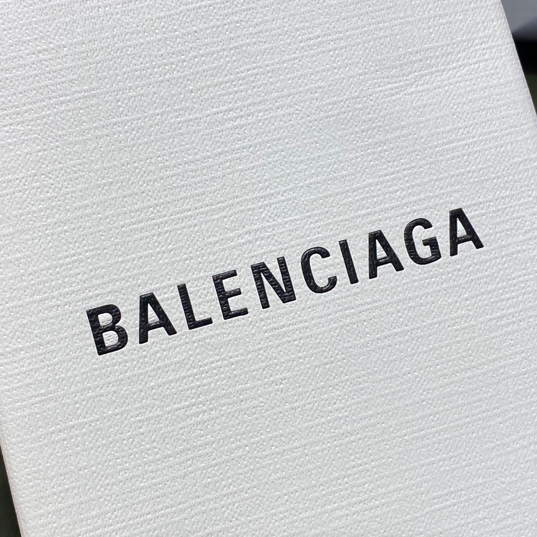 BALENCIAGA 𝗦𝗵𝗼𝗽𝗽𝗶𝗻𝗴 𝗯 𝗮𝗴 Cowhide shopping paper bag