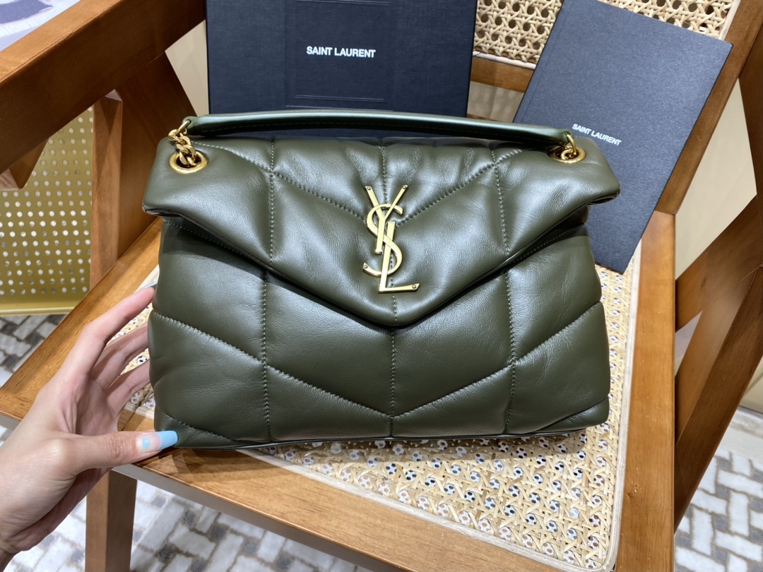 SAINT LAURENT #𝙇𝙤𝙪𝙇𝙤𝙪 𝙥𝙪𝙛𝙛𝙚𝙧#57747(large gold buckle)