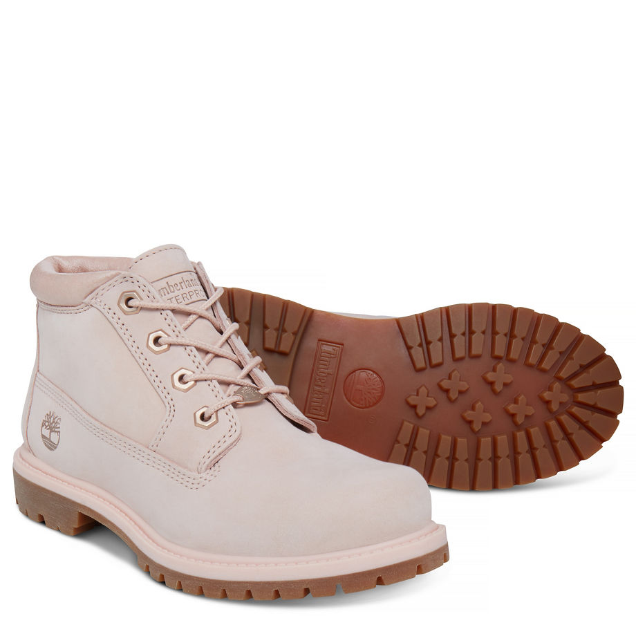 Timberland Women's Nellie Chukka Boot Pastel Rose Cameo Rose Waterbuck W/Misty Rose Metallic Collar