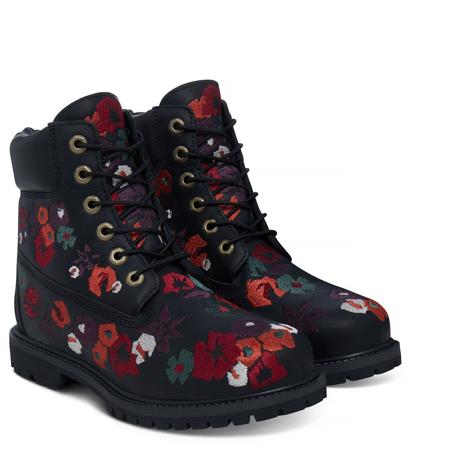 Timberland Women's 6-inch Icon Boot Black Jet Black Forty Embroidered