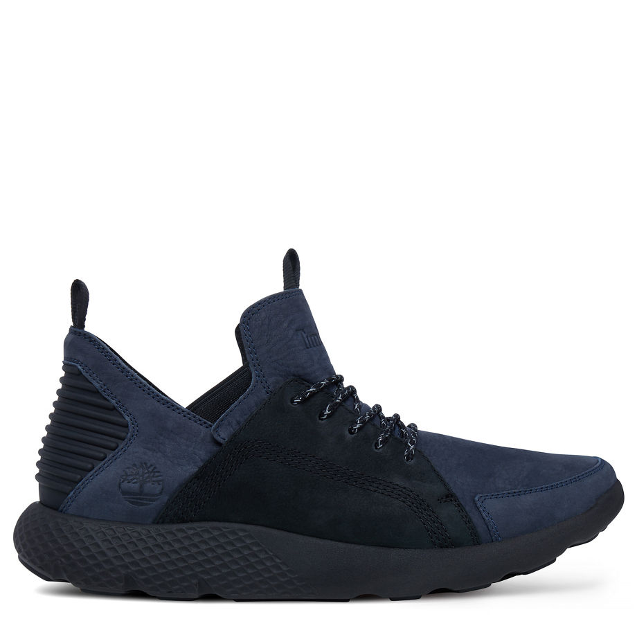 Timberland Men's Flyroam Leather Chukka Navy Outerspace Barefoot Buffed