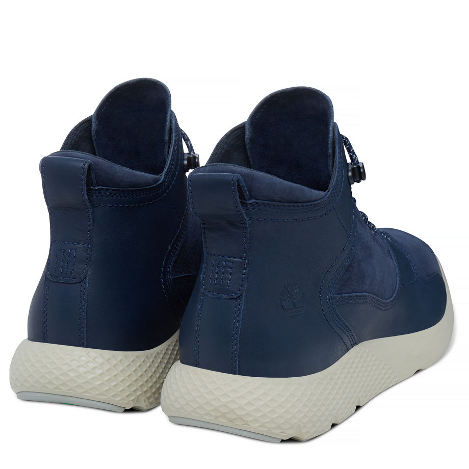 Timberland Men's Flyroam Leather Sneakerboot Navy Black Iris Gluvy