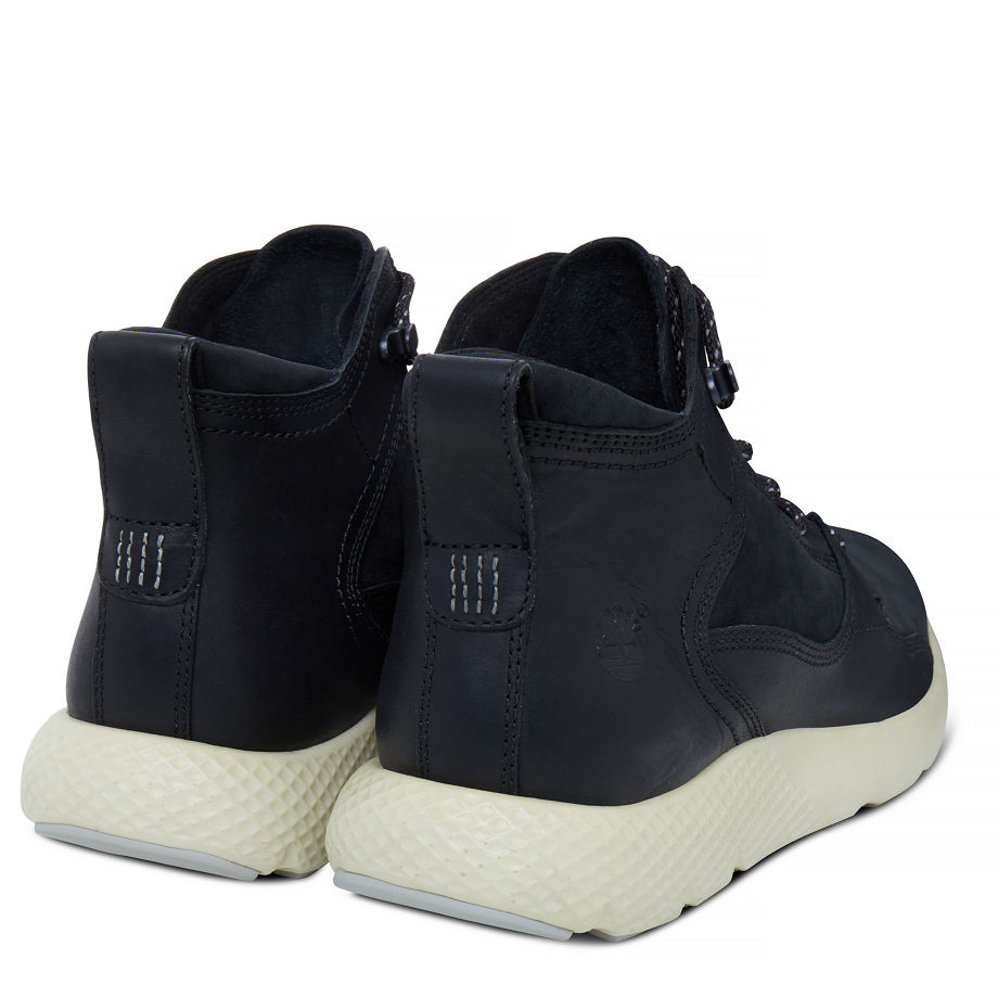 Timberland Men's Flyroam Chukka Black Black Buttersoft Jet Black Forty