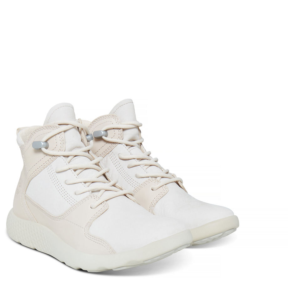 Timberland Women's Flyroam Leather Sneakerboot Pale Pink Rainy Day Discover