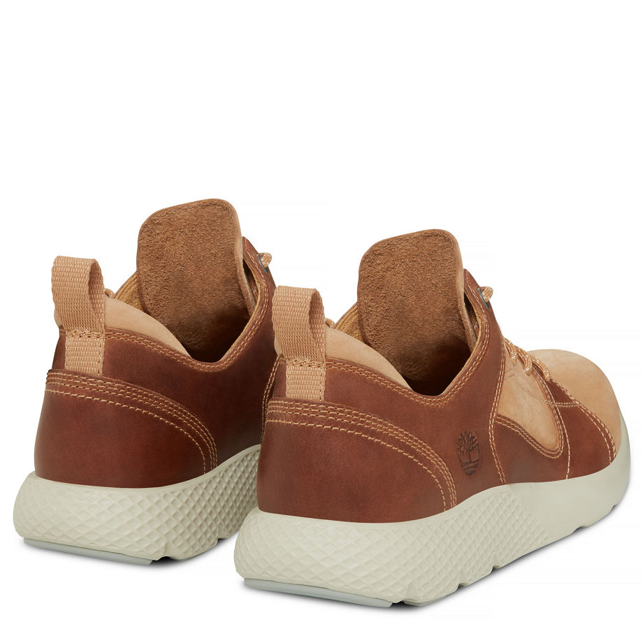Timberland Men's Flyroam Leather Trainer Tan Doe Buttersoft