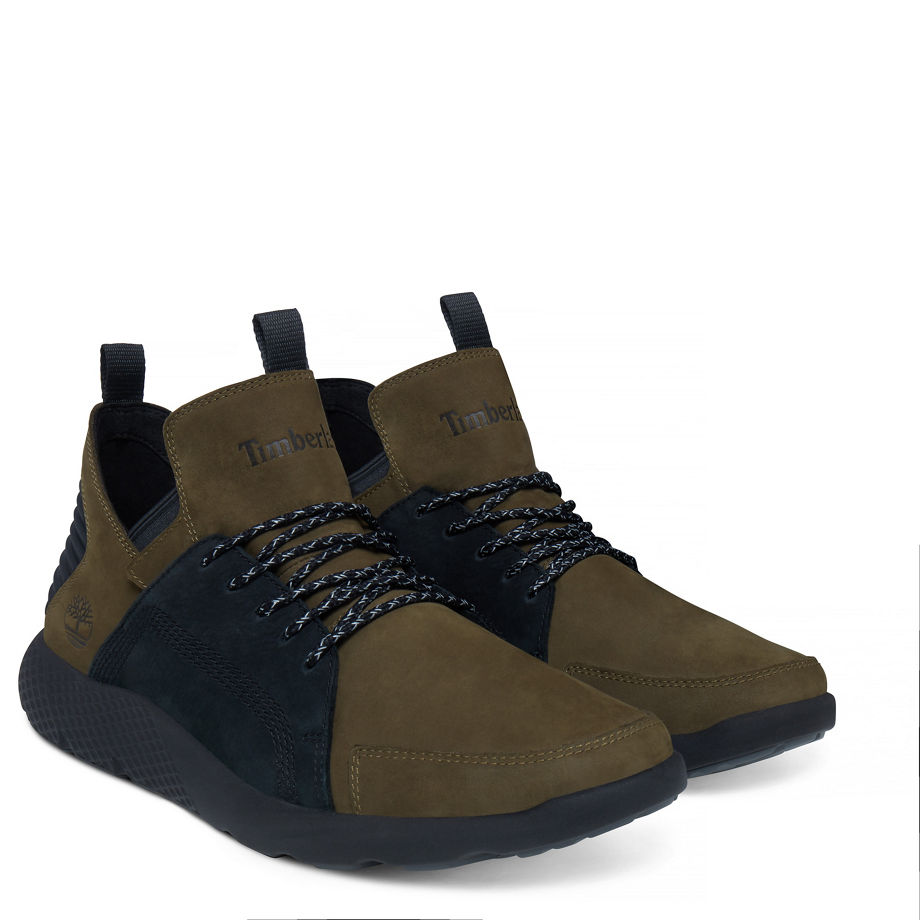 Timberland Men's Flyroam Leather Chukka Dark Green Lichen Nubuck