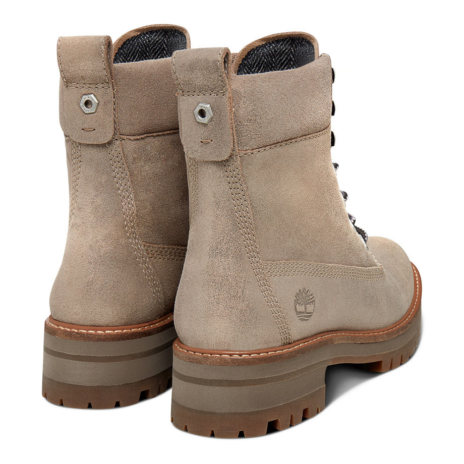 Timberland Women's Courmayeur Valley Lace-Up Boot Gold Gold