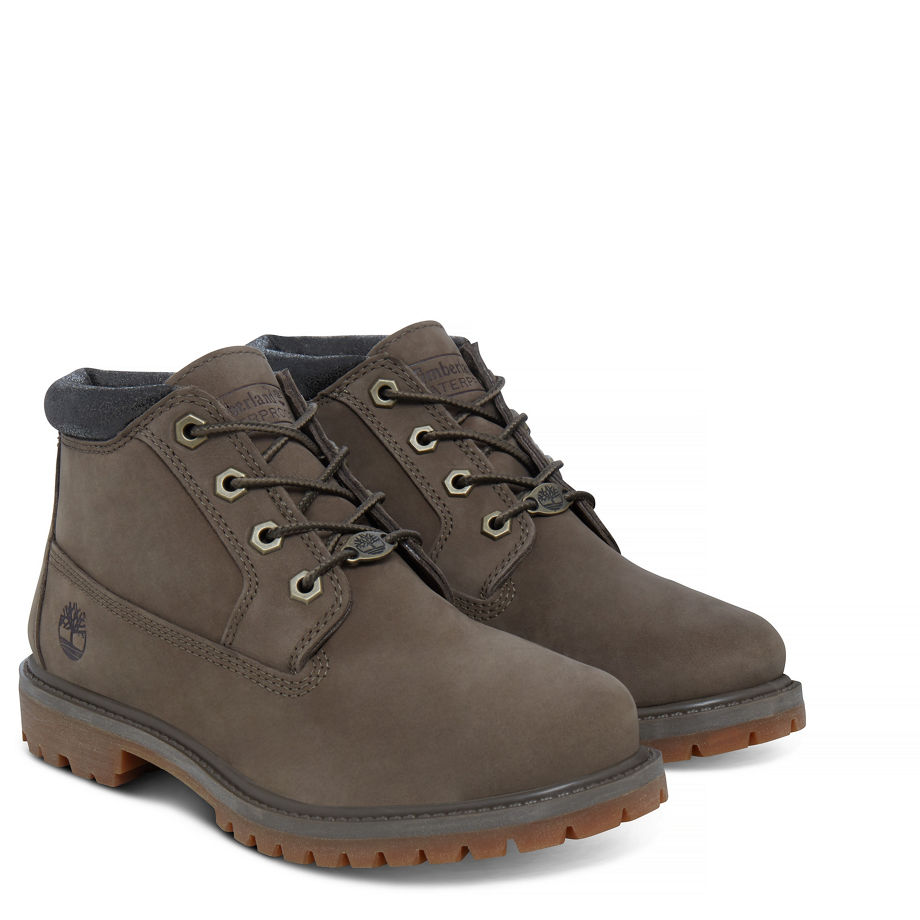 Timberland Women's Nellie Chukka Boot Greige Canteen Waterbuck W/Canteen Charred Suede Collar