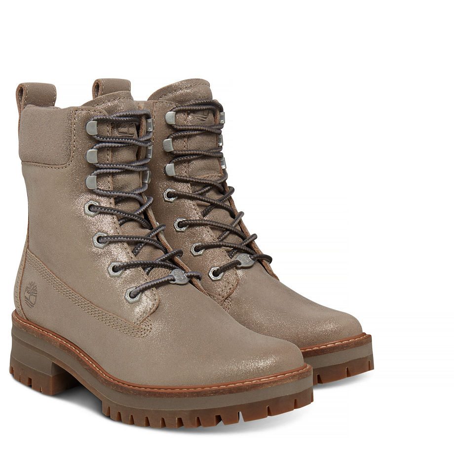 Timberland Women's Courmayeur Valley Lace-Up Boot Gold Gold