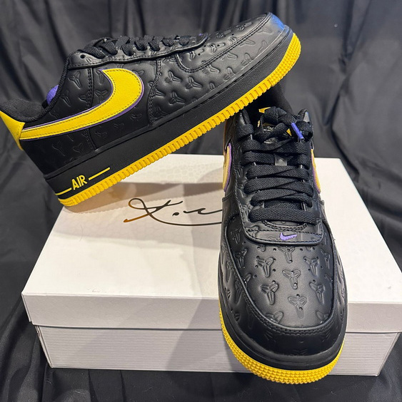 LW Batch Nike Air Force 1 Low Kobe Bryant Lakers Away Biggest 14