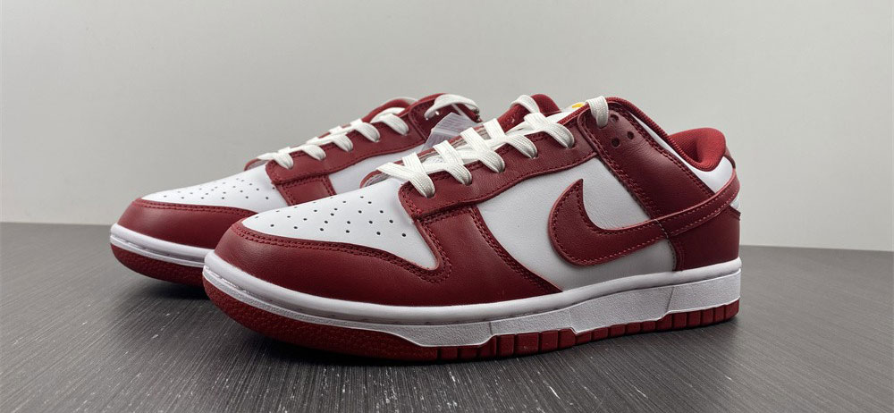 Dunk Low Gym Red