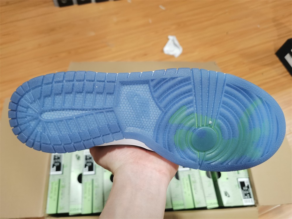 Nike Dunk Low Union Passport Pack Pistachio