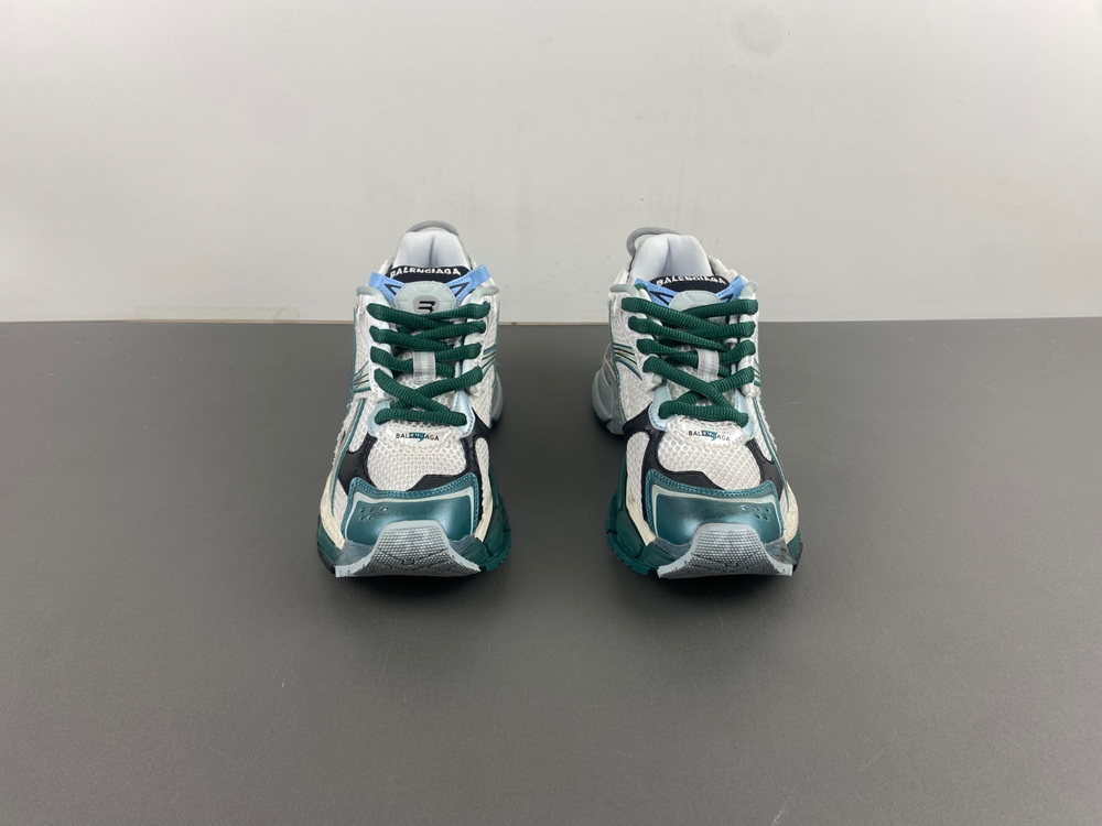 Balenciaga Runner Sneaker 77274-W3RBW-0623