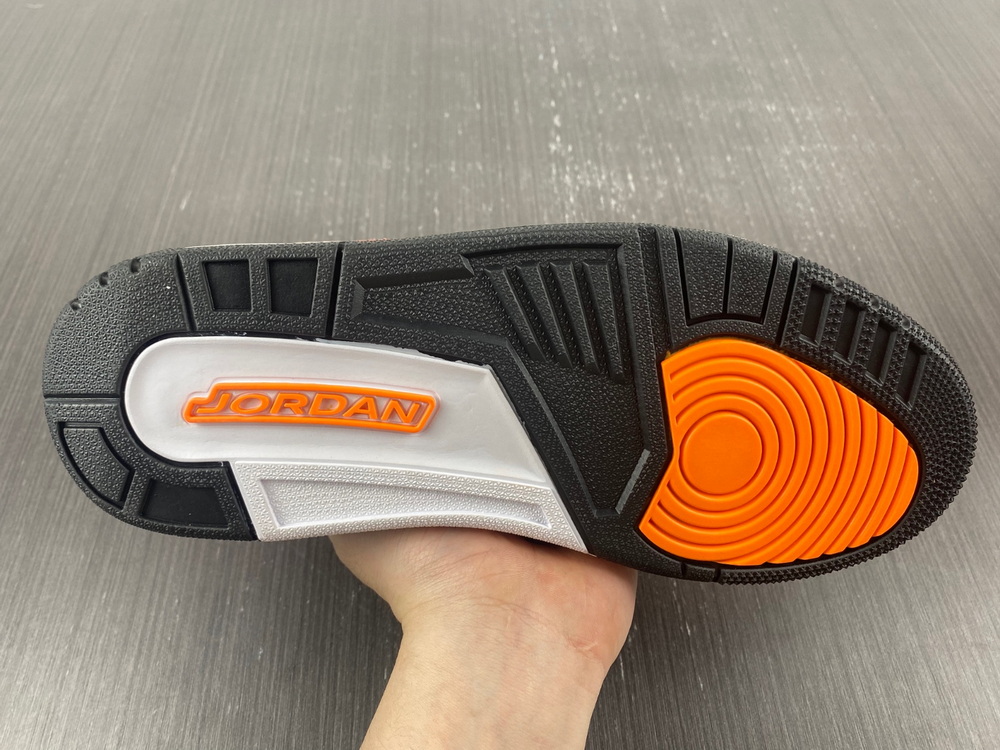 Air Jordan 3 Retro Orange